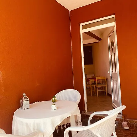 Aparthotel Felix *