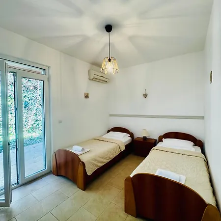 Aparthotel Felix Budva