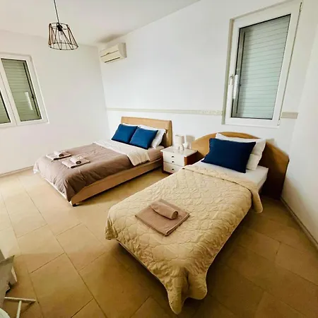 Felix Aparthotel Budva