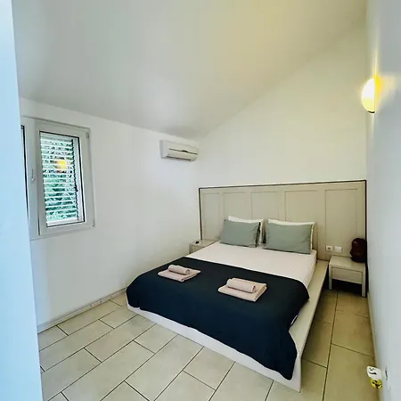 Aparthotel Felix Budva